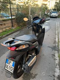 Honda Sh 300