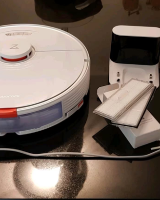 Robot aspirapolvere e lavapavimenti Roborock S7