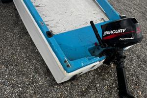 Lancia con motore 4 kw 4 tempi