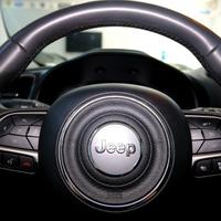 Jeep Renegade 1.6 Multijet 130cv BLACKEAGLE