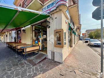 NEGOZIO A GIULIANOVA