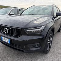 VOLVO XC40 T4 Recharge Plug-in Hybrid R-design