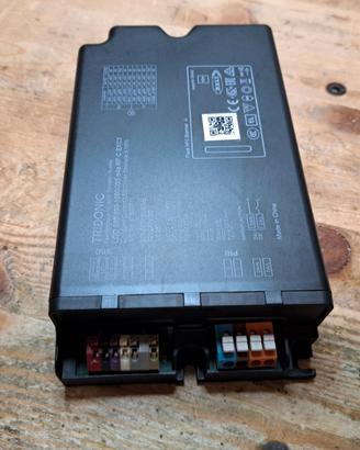 Driver alimentatore per led alta potenza 200W