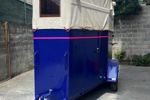 Trailer 2 posto