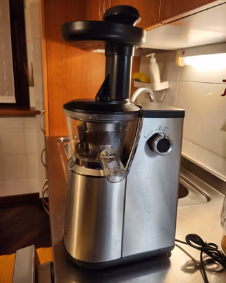 ESTRATTORE DI SUCCO E CENTRIFUGA