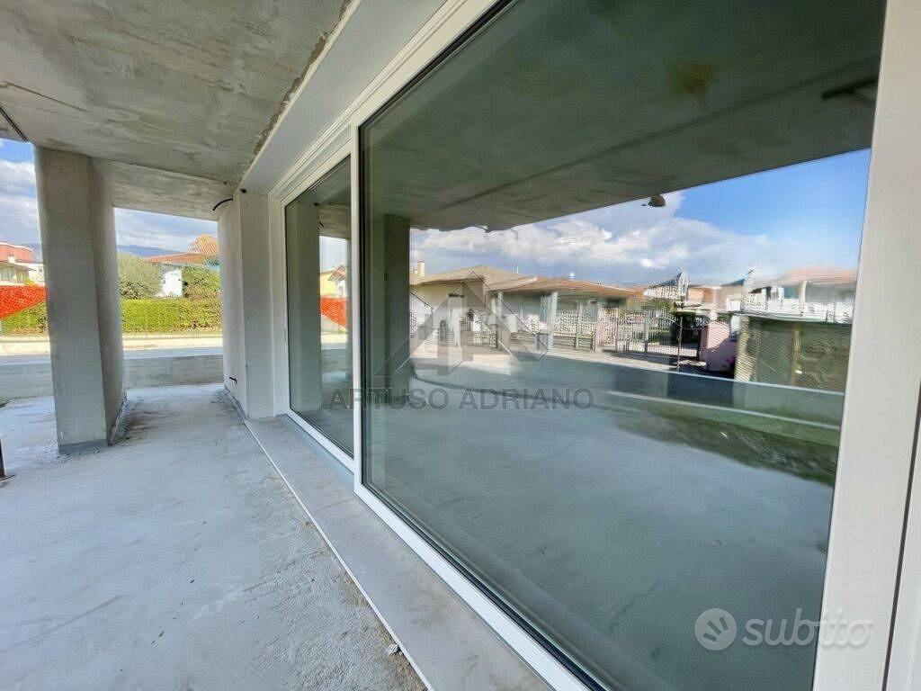 Appartamento di 125 m² con 3 locali e box auto dop - Vista 2