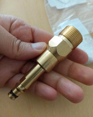 Spinotto adattatore per idropulitrice