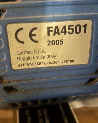 Motosega a scoppio