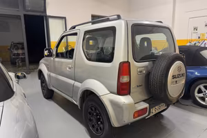 Suzuki Jimny 1.3i 16V cat 4WD JLX Special 07/2002