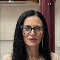 Impiegata/segretaria/customer mattino