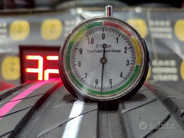 2 GOMME USATE 215 60 17 ESTIVE DELLA MICHELIN AL 7