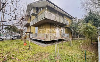 TRILOCALE CON GARAGE A MADONNINA - CESENATICO