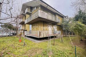TRILOCALE CON GARAGE A MADONNINA - CESENATICO