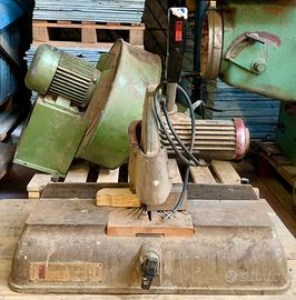 Troncatrice per legno