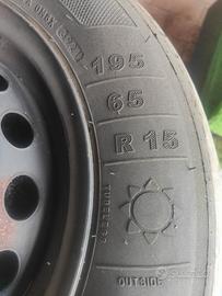 4 gomme più cerchi 