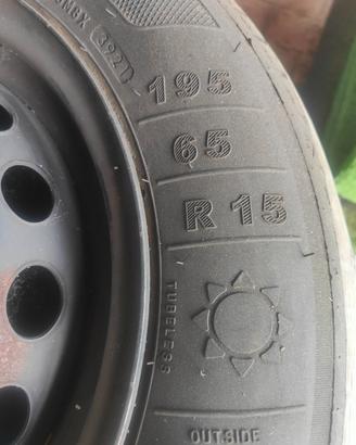 4 gomme più cerchi 