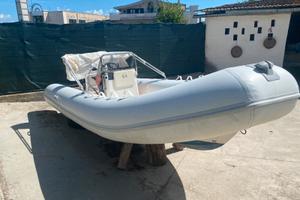 Gommone TRIDENT 5 metri + motore 40 cv