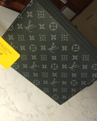Louis Vuitton Pochette Voyage Eclipse