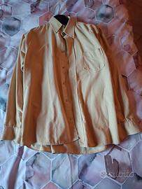 Camicia gialla in velluto