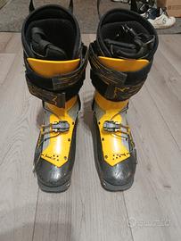 scarponi scialpinismo donna  la sportiva solar 25