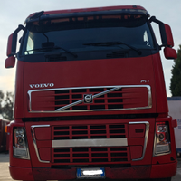 Motrice scarrabile volvo