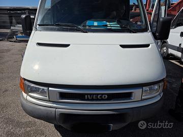 iveco daily 2.3 ricambi