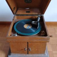 Grammofono da tavolo modello Grand Odeon