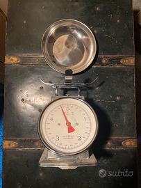 Bilancia da cucina in metallo