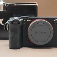 Sony A7C II garanzia Italia 2028