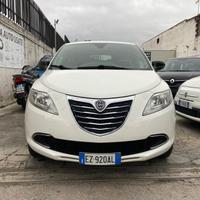 Lancia Ypsilon 0.9 TwinAir 85 CV 5 porte Metano Ec