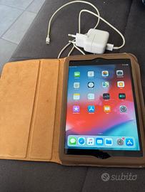 Mini ipad 2 2015 16 GB Tasto home rotto