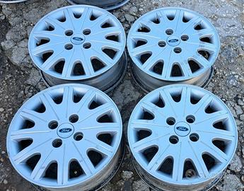 Cerchi in lega Ford R15 - R 15