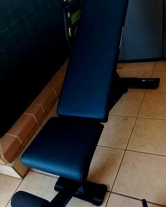 Panca Decathlon con Manubri