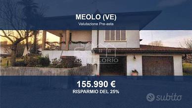 Immobile in asta di 220 m² con box auto doppio a M