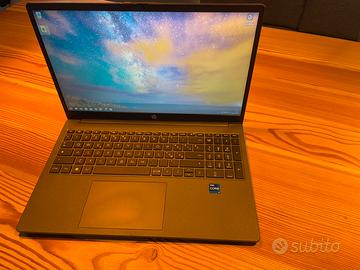 Portatile HP 250 G10 i7