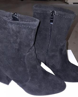 stivaletti da donna neri in scamosciato n° 38