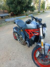 Ducati monster 821