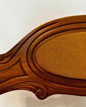 Sedia vintage in legno