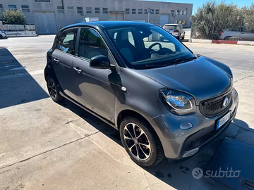 Smart ForFour 70 1.0 Basis Passion NEOPATENTATI