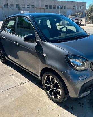 Smart ForFour 70 1.0 Basis Passion NEOPATENTATI