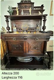 Antica Credenza Buffet con Alzata –  Intagliata