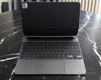 Apple Magic Keyboard Ipad Pro 13” Nera - as new