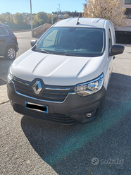 Furgone Renault Express