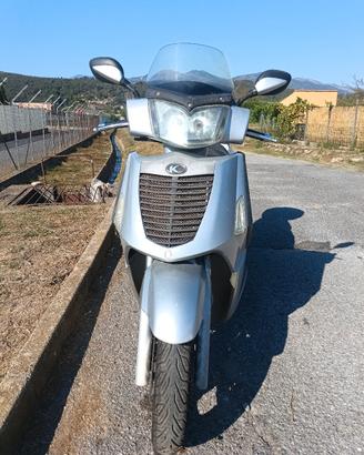 Scooter Kymco People 250 S