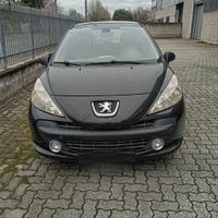 Peugeot 207 1400 benzina
