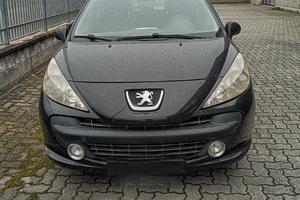 Peugeot 207 1400 benzina