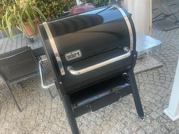 WEBER SMOKEFIRE EX4 GBS Barbecue a pellet