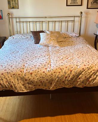 Letto matrimoniale in ottone