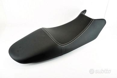 Suzuki Inazuma 250 12 17 sella