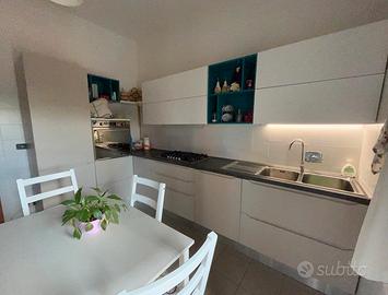 Cucina moderna componibile Bologna 